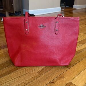 Coach cherry red city tote EUC